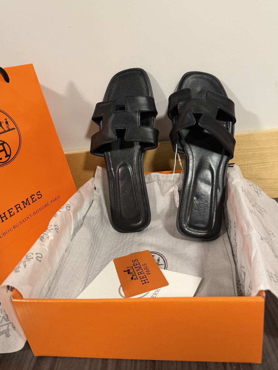 Hermes Sandal