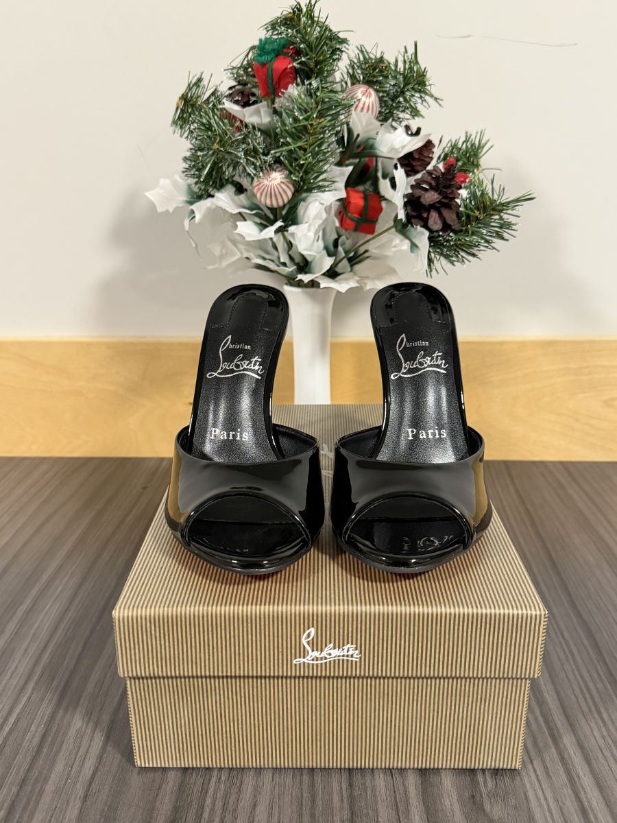 Christian Louboutin Me Dolly